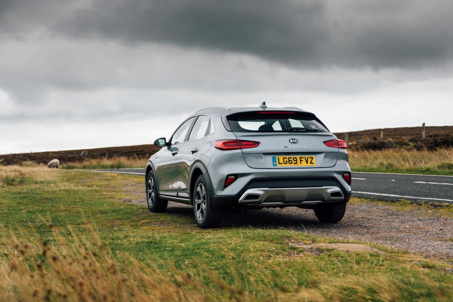  Kia XCeed 1.0 T-GDi 2019 года  (UK) (фото 3 из 91)